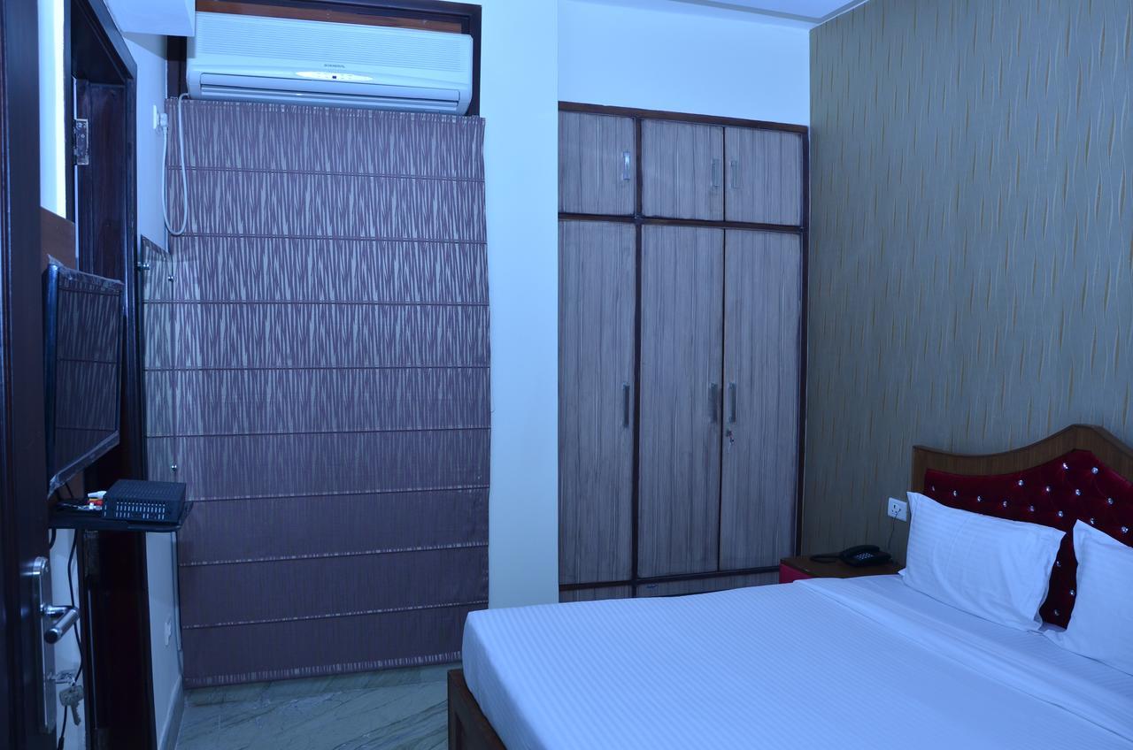 Hotel Royal International 新德里 外观 照片